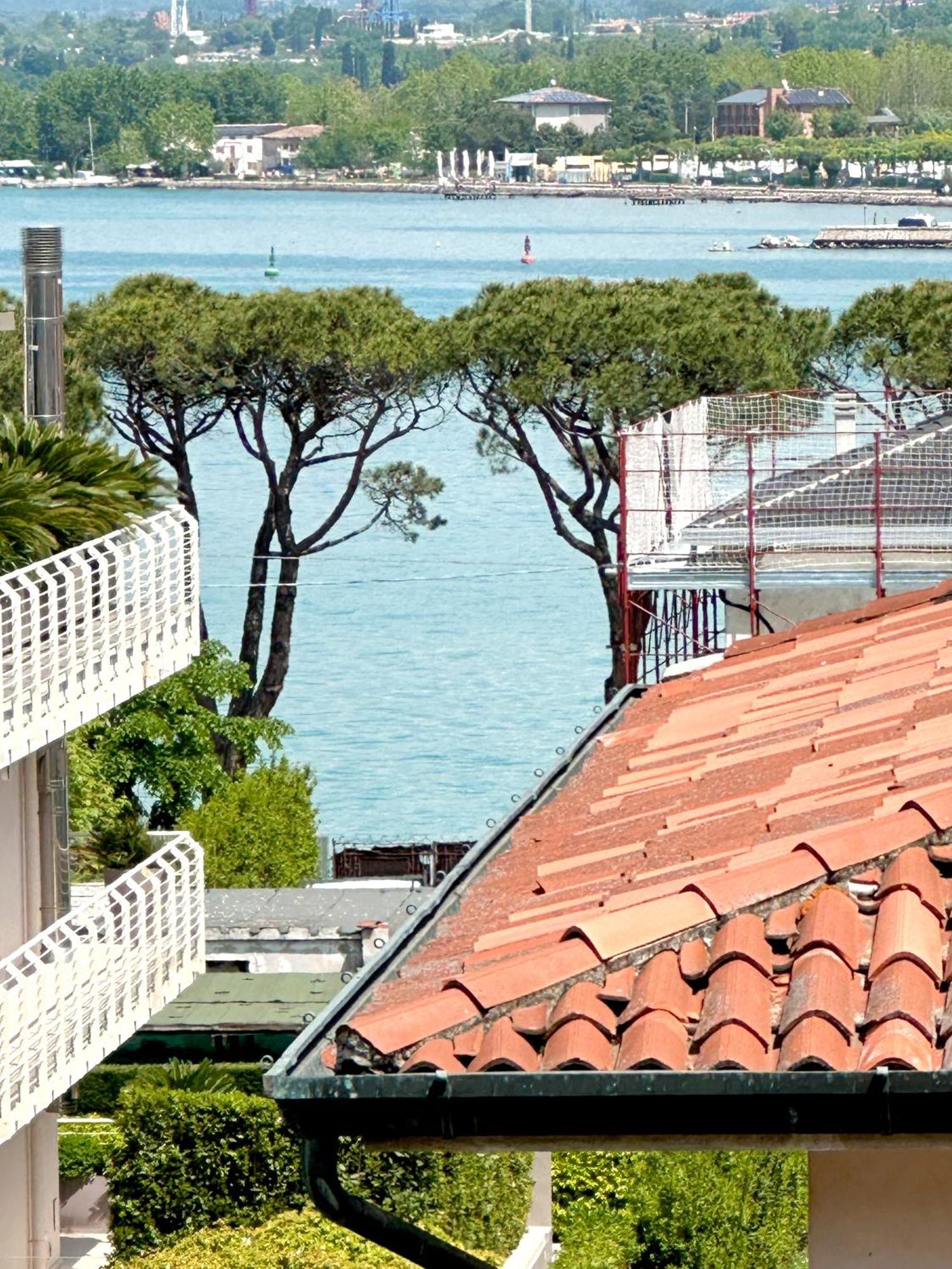 Villa 70 Πεσκιέρα ντελ Γκάρντα Εξωτερικό φωτογραφία